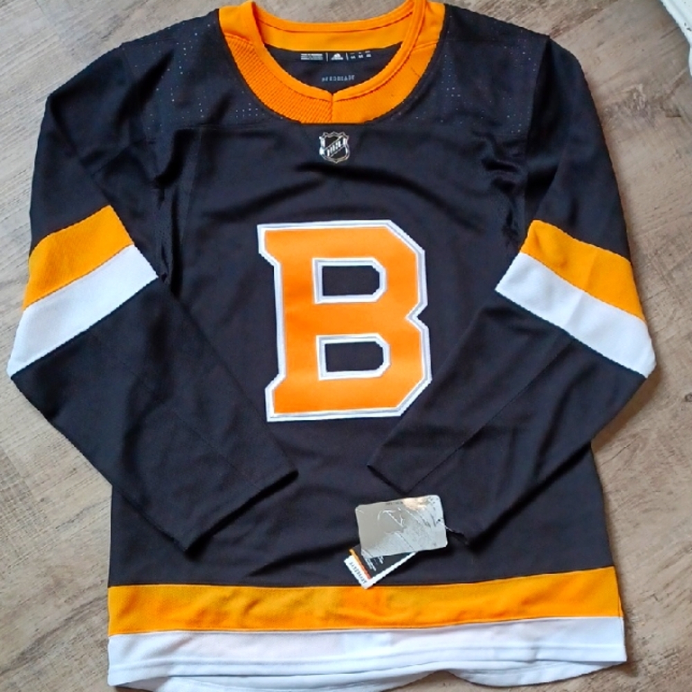 NWT Boston Bruins NHL x ADIDAS Men's Jersey (USA 44)